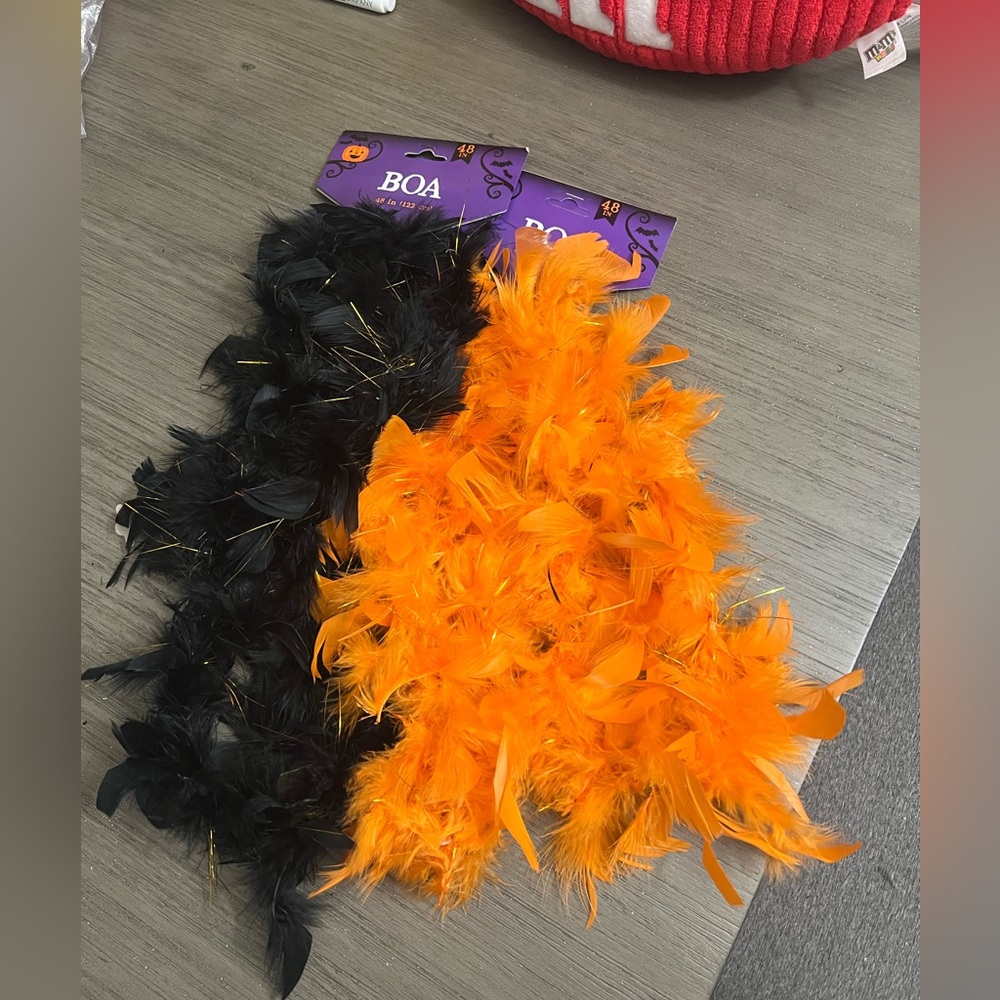New Halloween boas